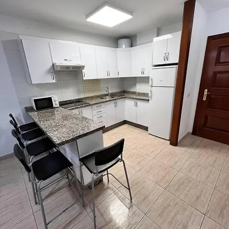 Mar Y Sol En El Medano, Tenerife Sur * El Medano (Tenerife)