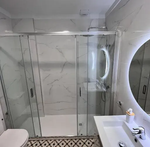 Mar Y Sol En El Medano, Tenerife Sur *