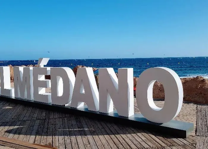 Mar Y Sol En El Medano, Tenerife Sur * El Médano