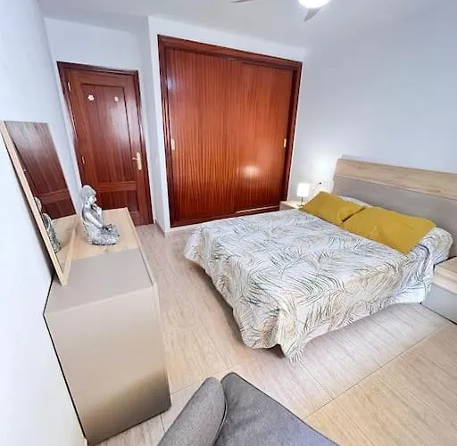 Mar Y Sol En El Medano, Tenerife Sur El Médano